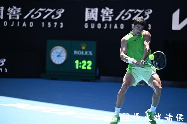 阿尔卡拉斯3-0完胜保罗 连续三年闯进澳网男单8强 阿尔卡拉斯3-0完胜保罗 连续三年闯进澳网男单8强